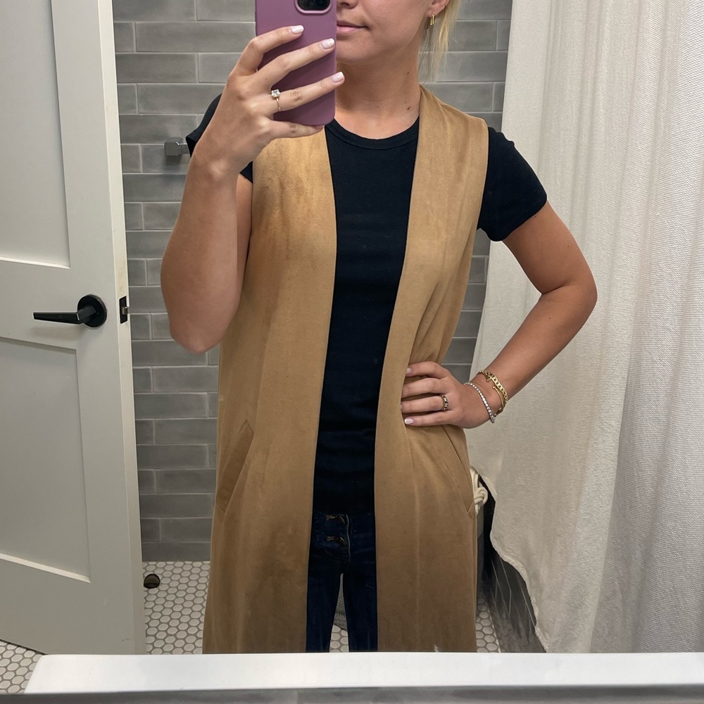 Suede cardigan with pockets and open back
